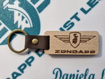 Zündapp Schlüsselanhänger aus Buchenholz mit Leder und Messing Ring und Niete!